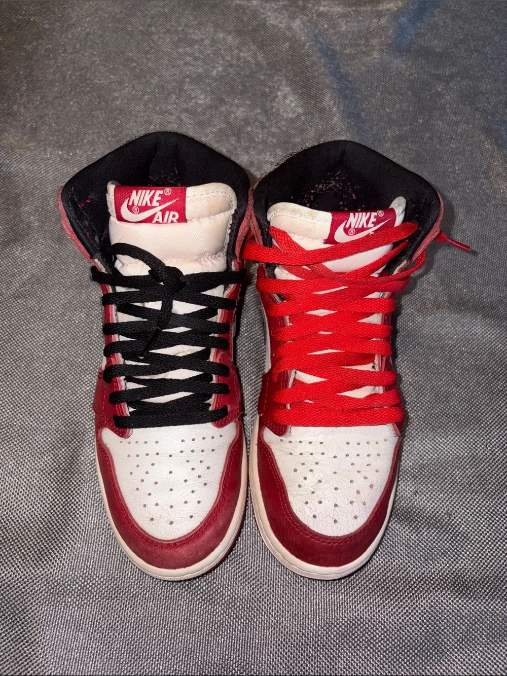 Jordan 1 Retro High Og Chicago Lost and Found size 4.5Y